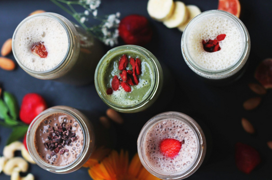 Quick 5-ingredient smoothies for hormone support