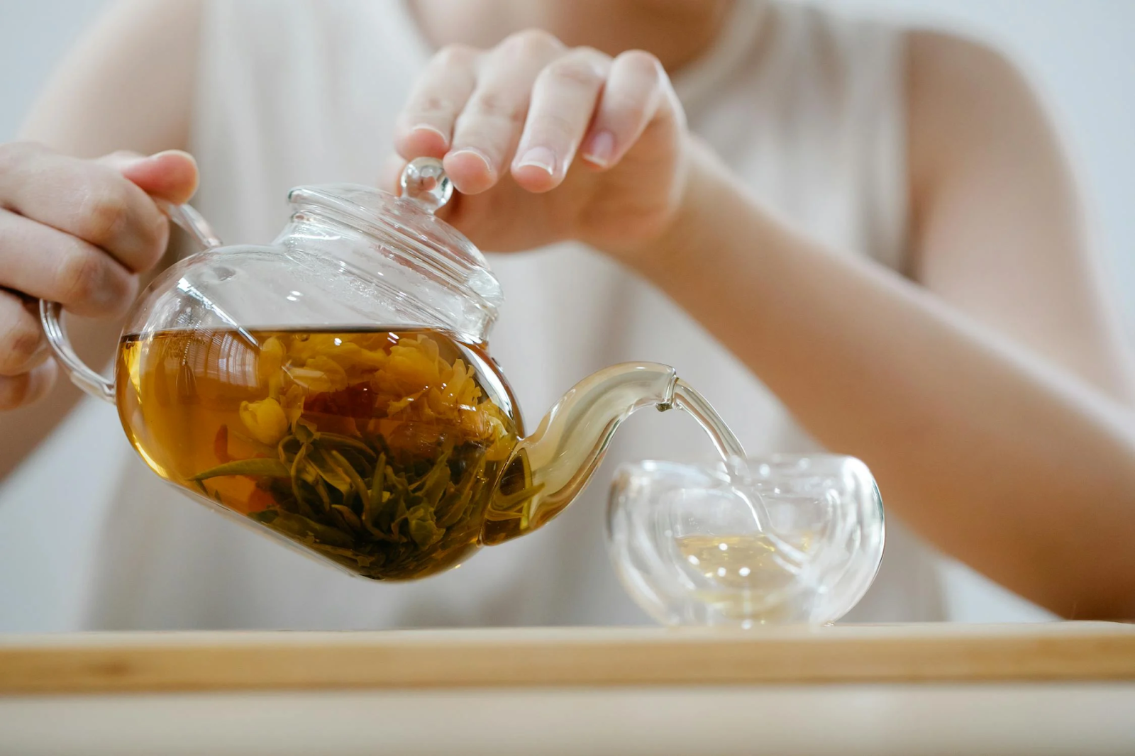 How to ease dysmenorrhea